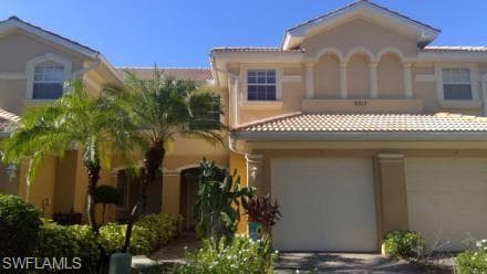 9813 Foxhall WAY 3 ESTERO, FL 33928