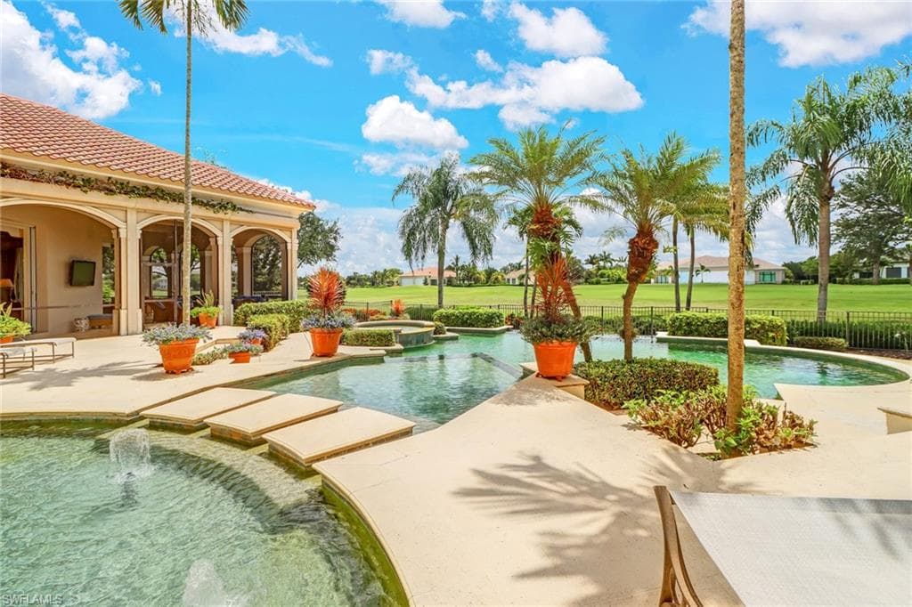 4436 Wayside DR NAPLES, FL 34119