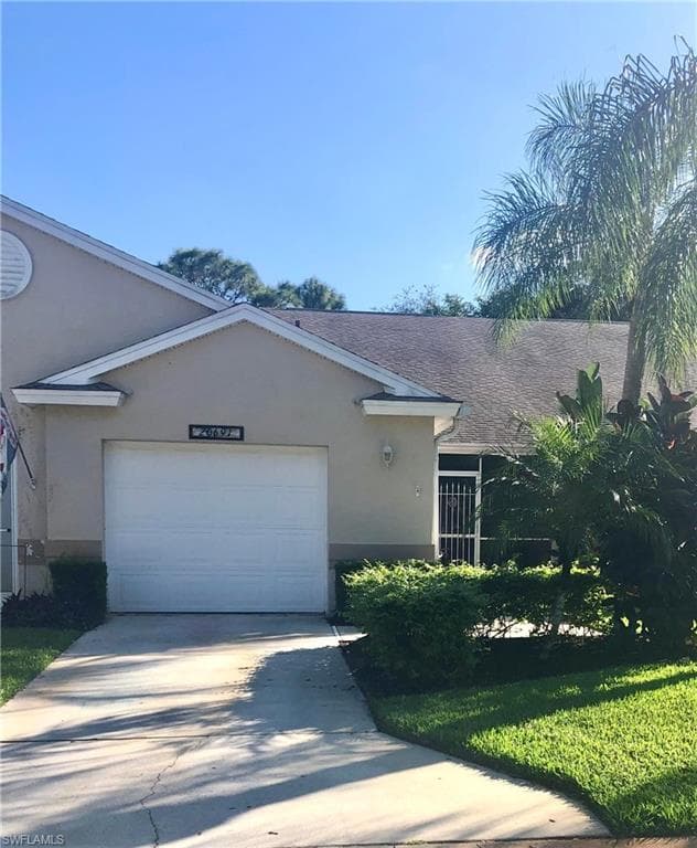20691 Country Barn DR ESTERO, FL 33928