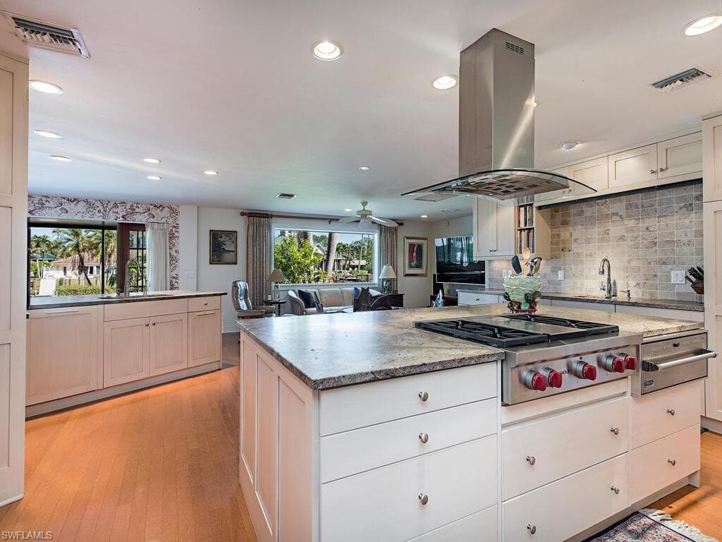 337 Mooring Line DR NAPLES, FL 34102
