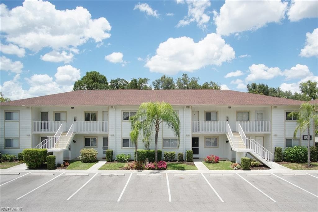 2375 Naples Trace CIR #5-503 NAPLES, FL 34109