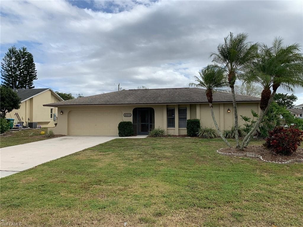 2211 SW 12th PL CAPE CORAL, FL 33991
