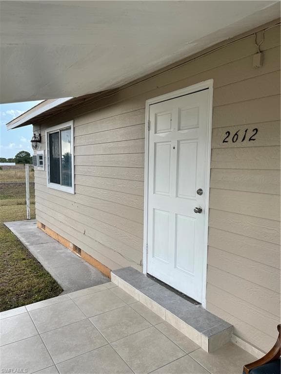 2612 21st ST SW LEHIGH ACRES, FL 33976