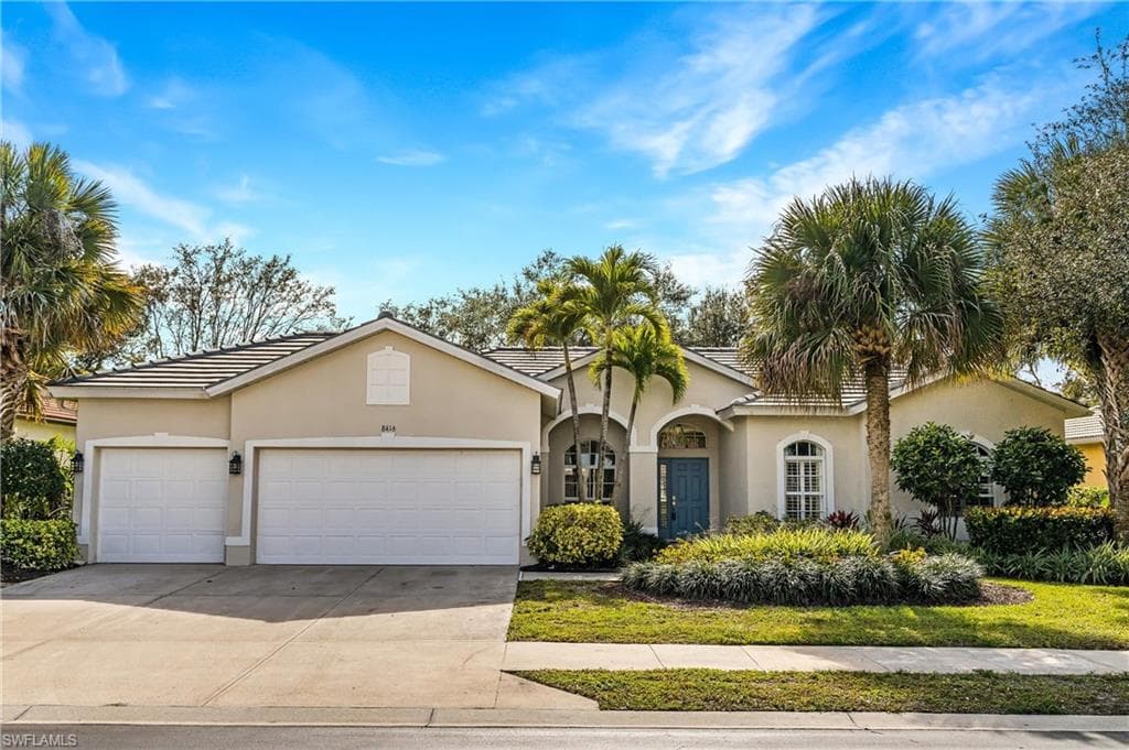 8416 Laurel Lakes BLVD NAPLES, FL 34119
