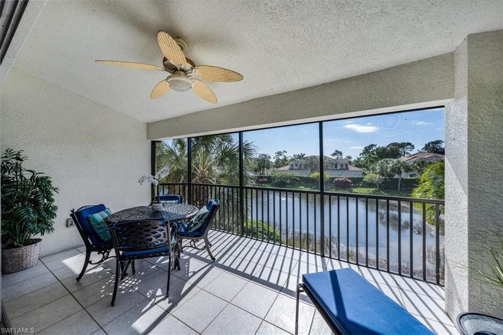 8134 Saratoga DR 2304 NAPLES, FL 34113