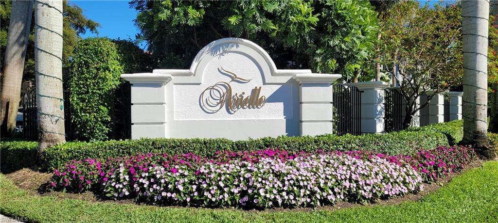 2105 Arielle DR 2701 NAPLES, FL 34109