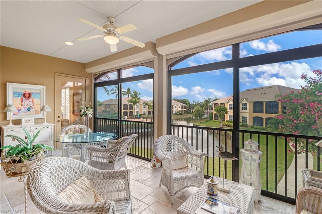 2675 Lewis LN 5-202 NAPLES, FL 34105