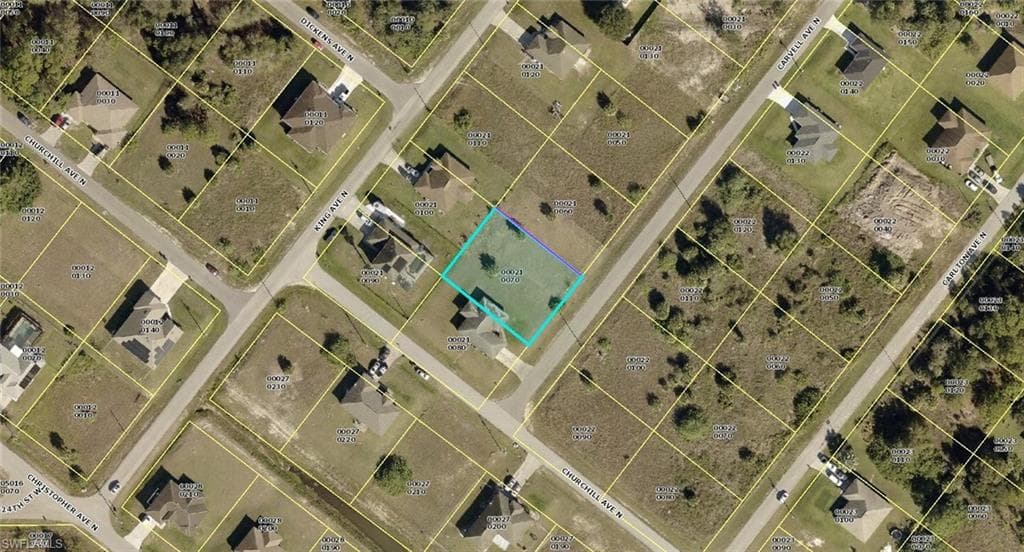 2403 Carvell AVE N LEHIGH ACRES, FL 33971