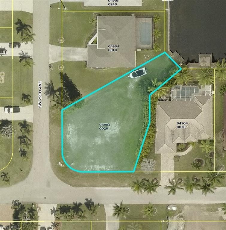 2843 SW 36th TER CAPE CORAL, FL 33914