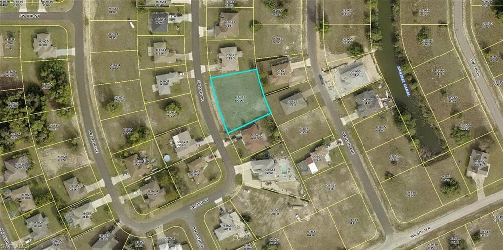209 SW 10th PL CAPE CORAL, FL 33991