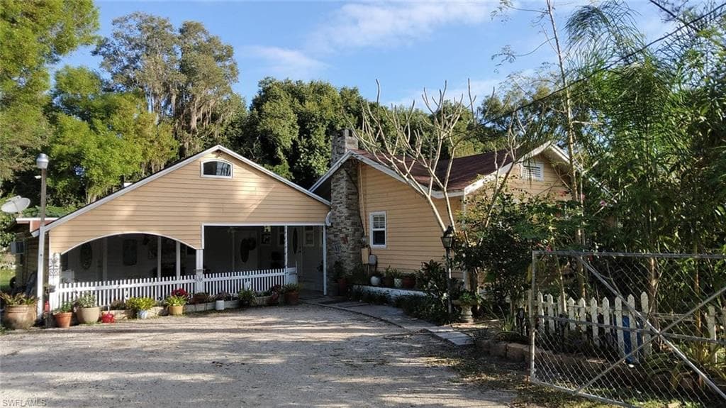 3821 Madison AVE FORT MYERS, FL 33916