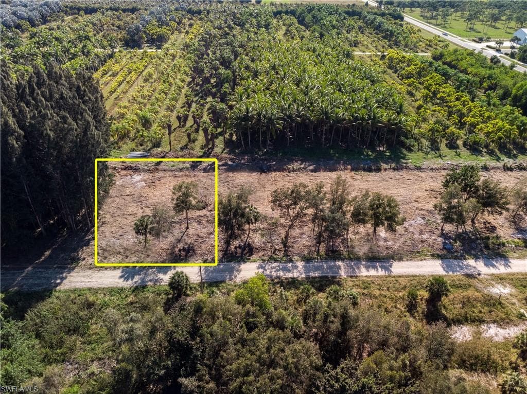 7421 Max DR BOKEELIA, FL 33922
