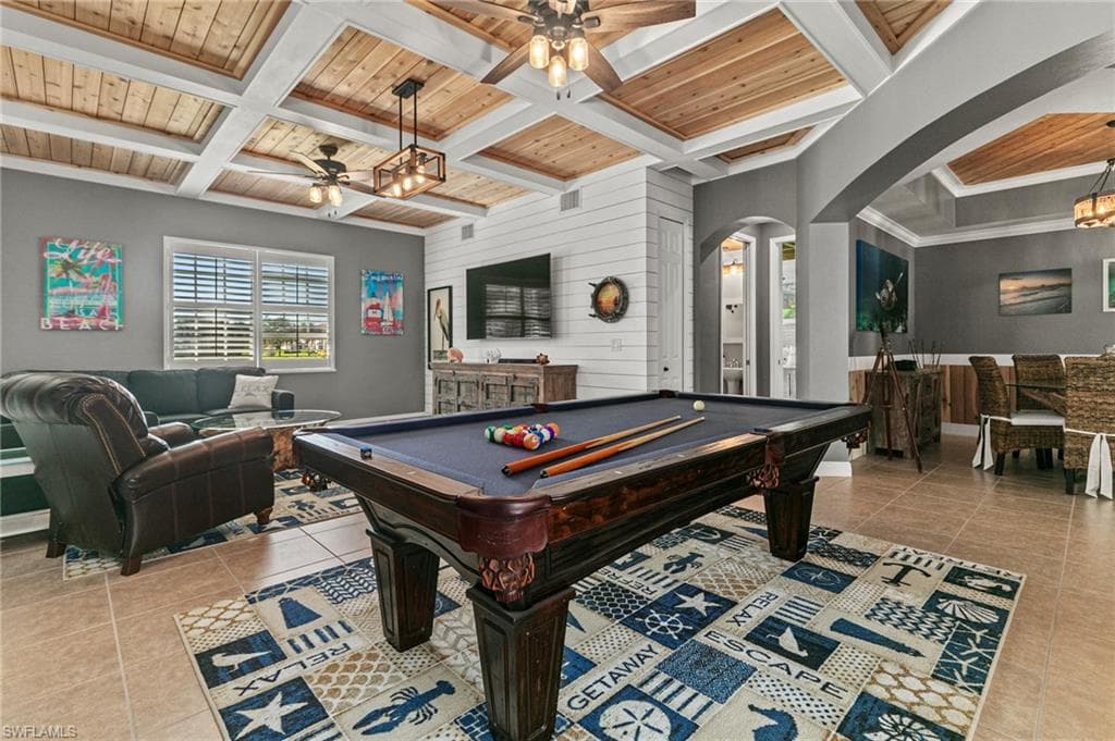 5733 Kensington LOOP FORT MYERS, FL 33912