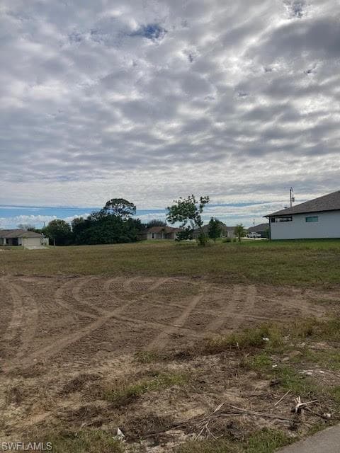 1101 NE 6th PL CAPE CORAL, FL 33909