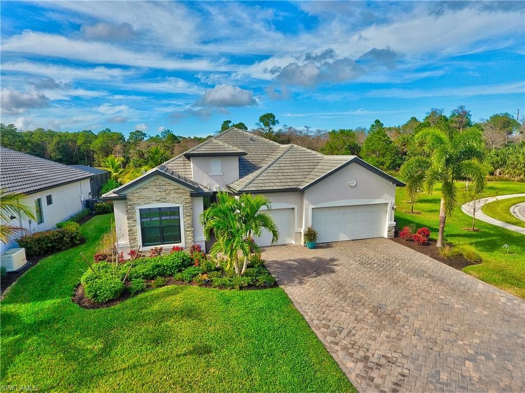 2387 Grenadines WAY NAPLES, FL 34120