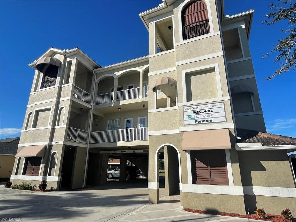 1212 Country Club BLVD CAPE CORAL, FL 33990