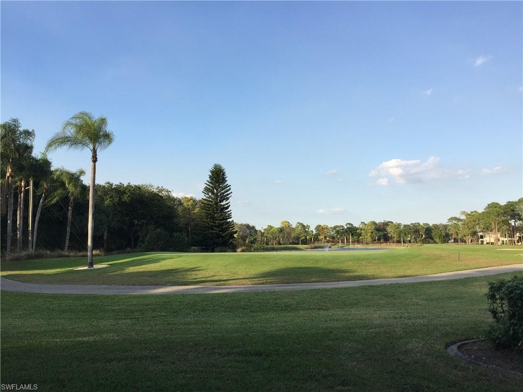 5545 Trailwinds DR 112 FORT MYERS, FL 33907