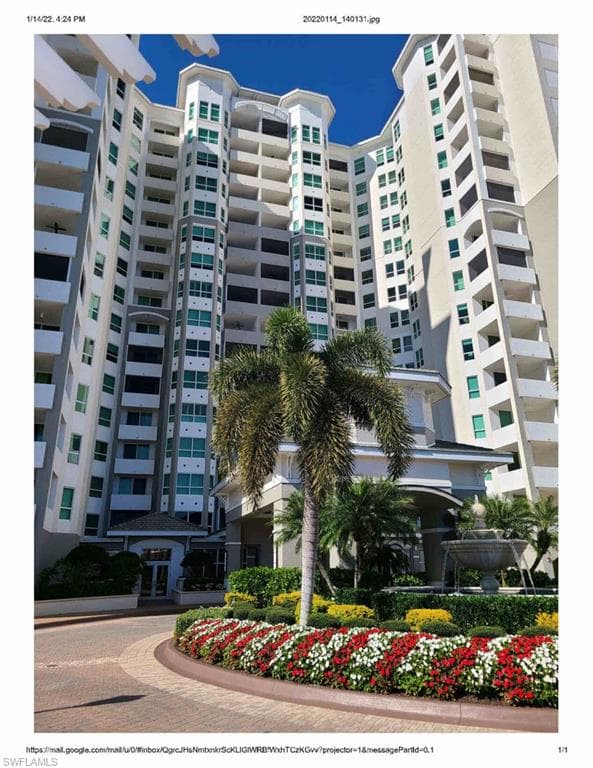 285 Grande WAY 704 NAPLES, FL 34110