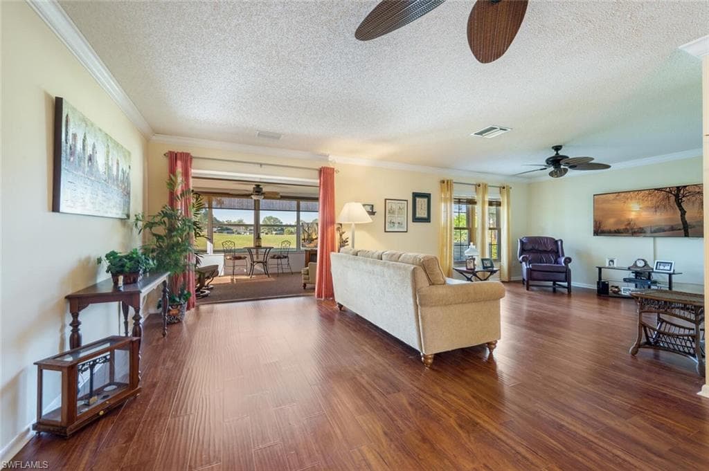 7084 Esquire CT FORT MYERS, FL 33919