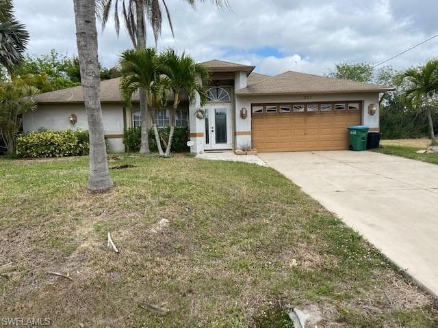 827 NE 11th TER CAPE CORAL, FL 33909