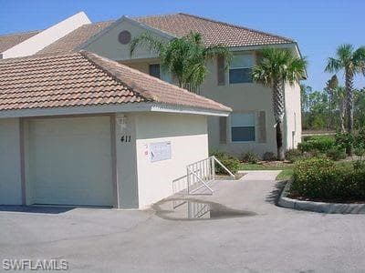 411 Valerie WAY S 204 NAPLES, FL 34104