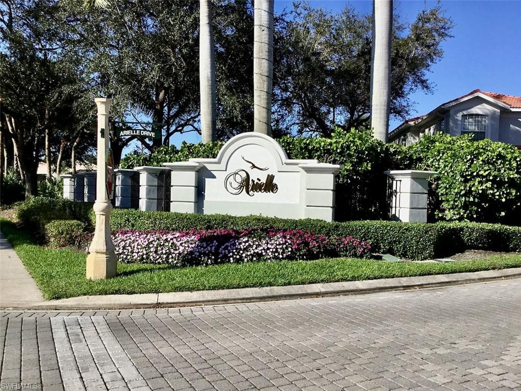 2135 Arielle DR 2405 NAPLES, FL 34109