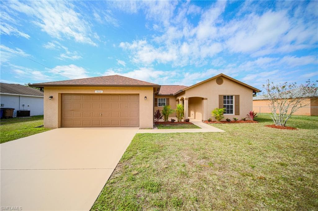 604 Thomas Sherwin AVE S LEHIGH ACRES, FL 33974