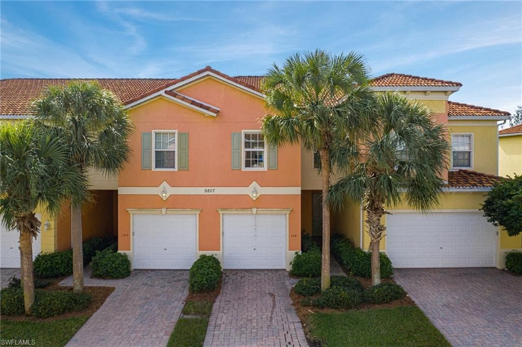 9807 Solera Cove Pointe 104 FORT MYERS, FL 33908