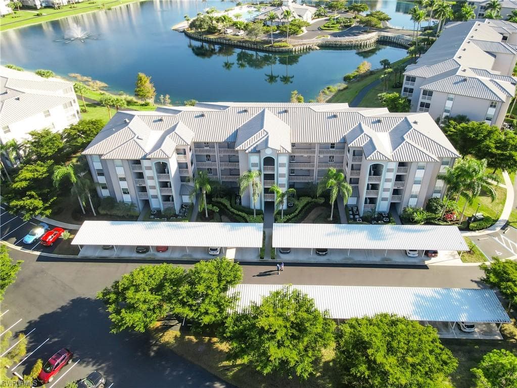 16675 Lake Circle DR 925 FORT MYERS, FL 33908
