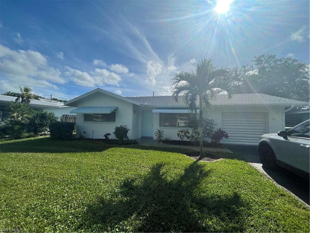 1280 Hilltop DR NAPLES, FL 34103