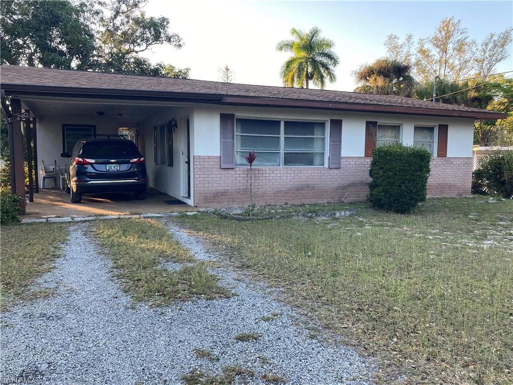 27240 Shriver AVE BONITA SPRINGS, FL 34135