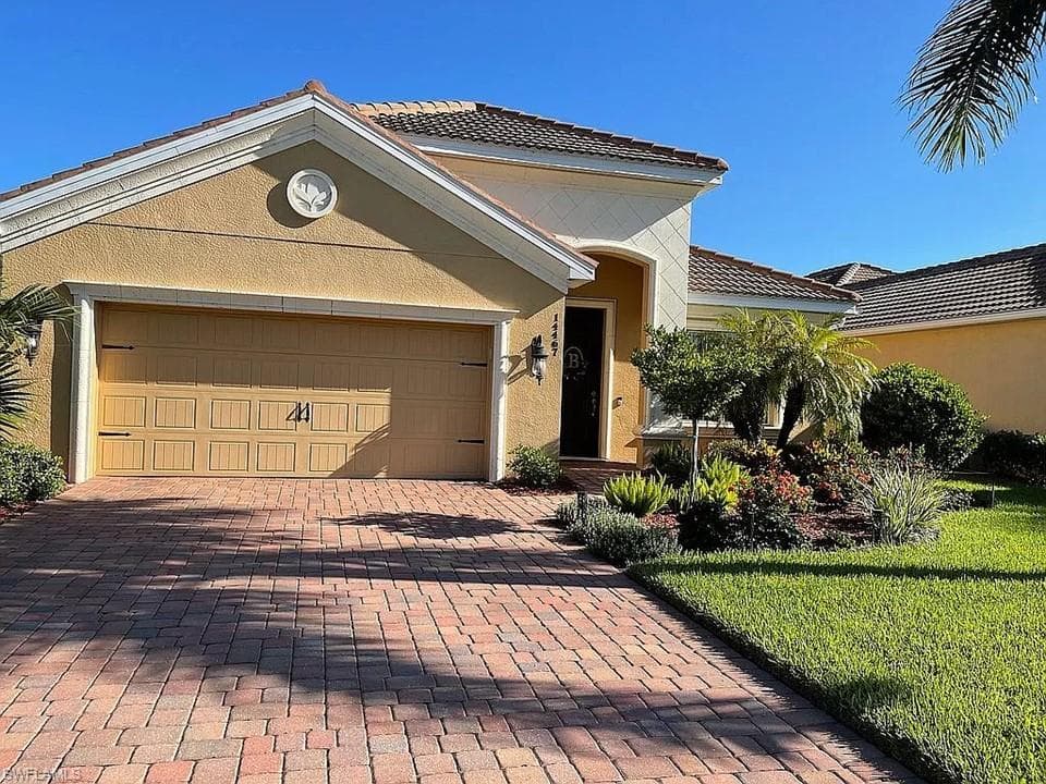 14467 Manchester DR NAPLES, FL 34114