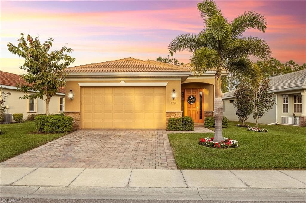 3550 Crosswater DR NORTH FORT MYERS, FL 33917