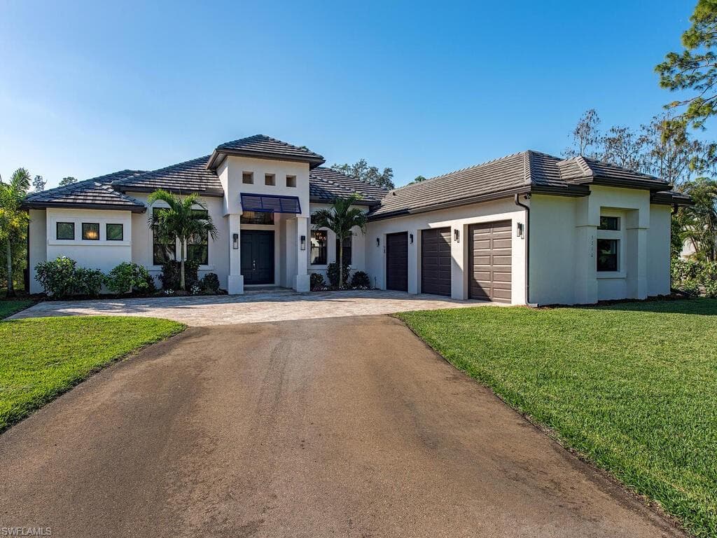 5710 Spanish Oaks LN NAPLES, FL 34119