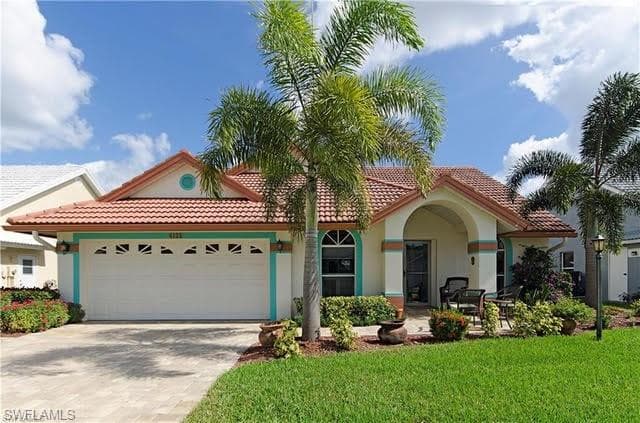 4126 Royal Wood BLVD NAPLES, FL 34112