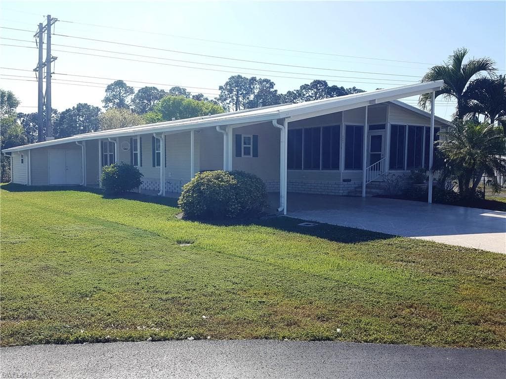 5481 Manatee Bay LN FORT MYERS, FL 33905