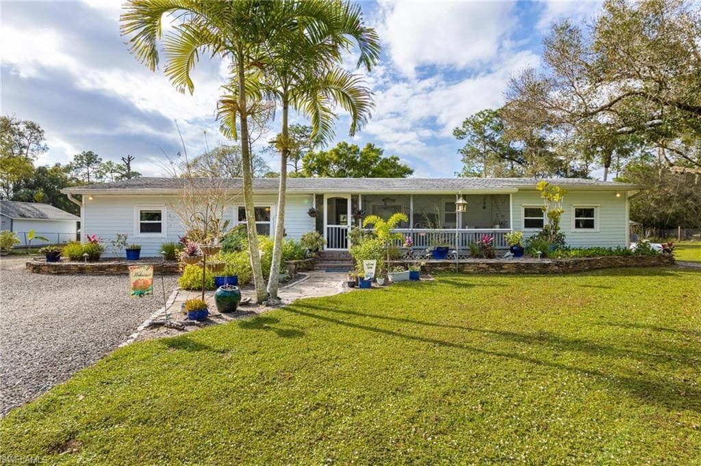 16841 Lloyd RD NORTH FORT MYERS, FL 33917