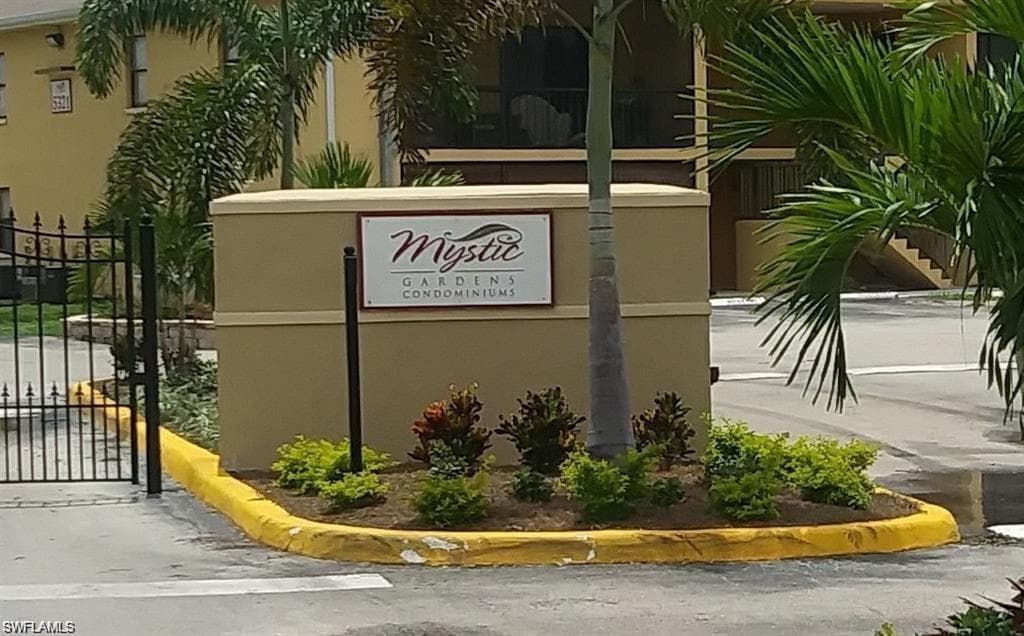 5317 Summerlin RD 1714 FORT MYERS, FL 33919