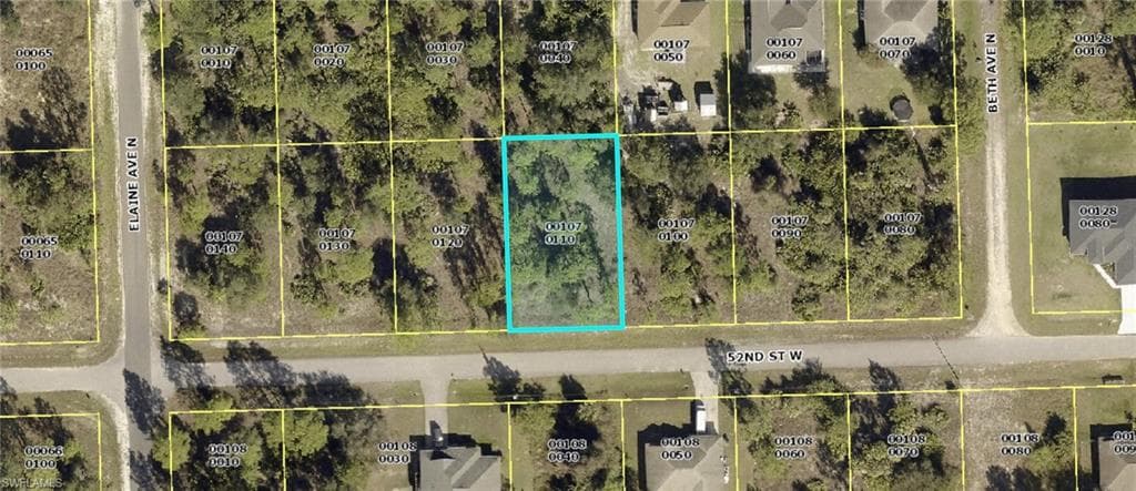 2606 52nd ST W LEHIGH ACRES, FL 33971