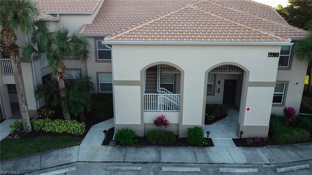 19980 Barletta LN 915 ESTERO, FL 33928