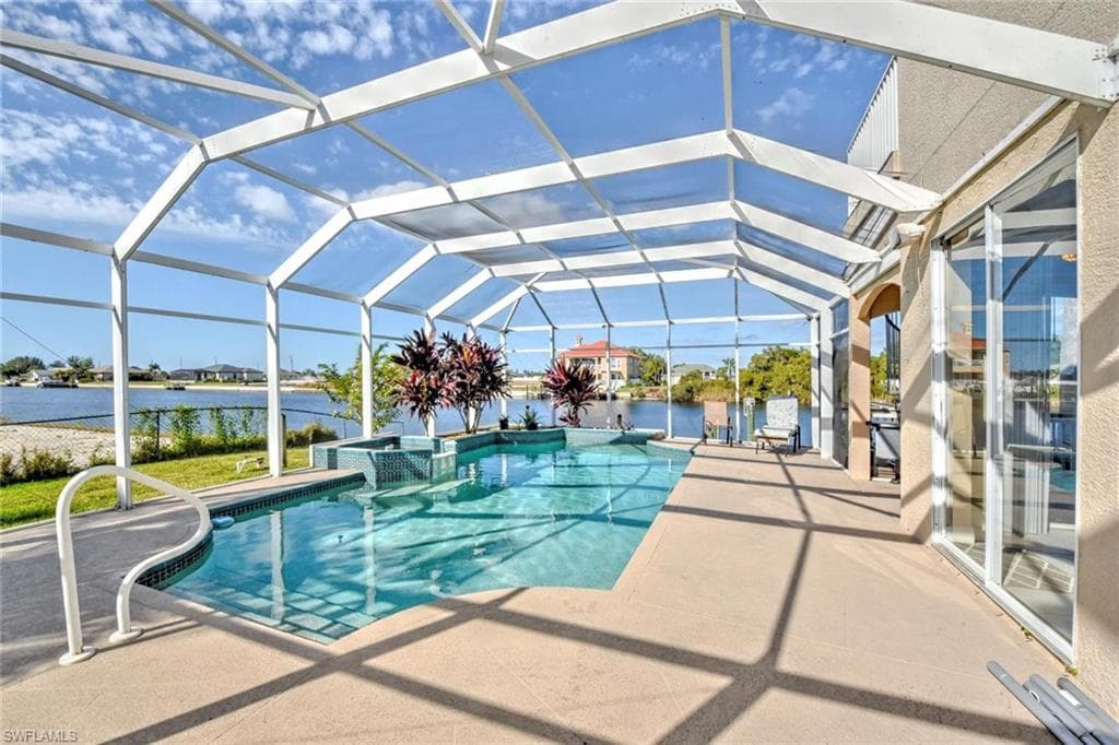 4111 NW 33rd ST CAPE CORAL, FL 33993