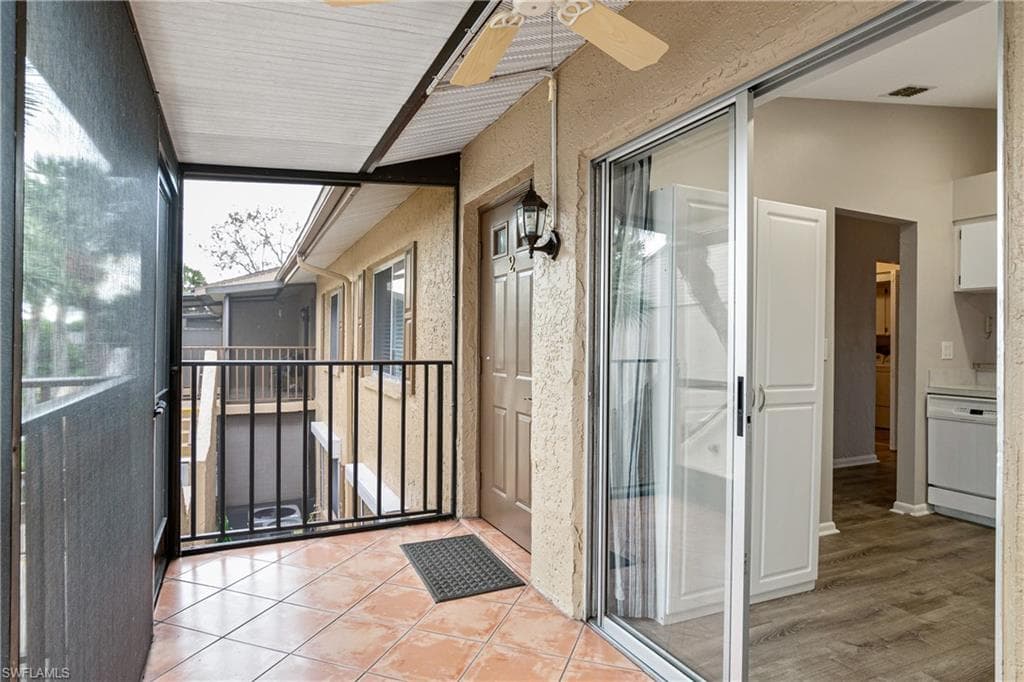4240 Jack Frost CT 2 NAPLES, FL 34112