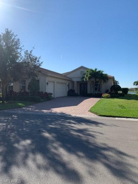 13708 Woodhaven CIR FORT MYERS, FL 33905
