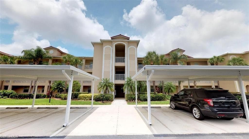 2730 Cypress Trace CIR 2836 NAPLES, FL 34119
