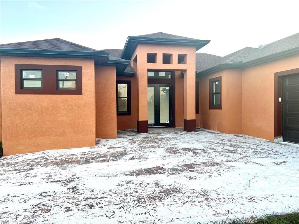 3801 13th ST SW LEHIGH ACRES, FL 33976