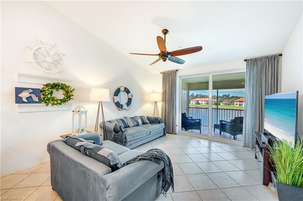 6890 Huntington Lakes CIR 204 NAPLES, FL 34119