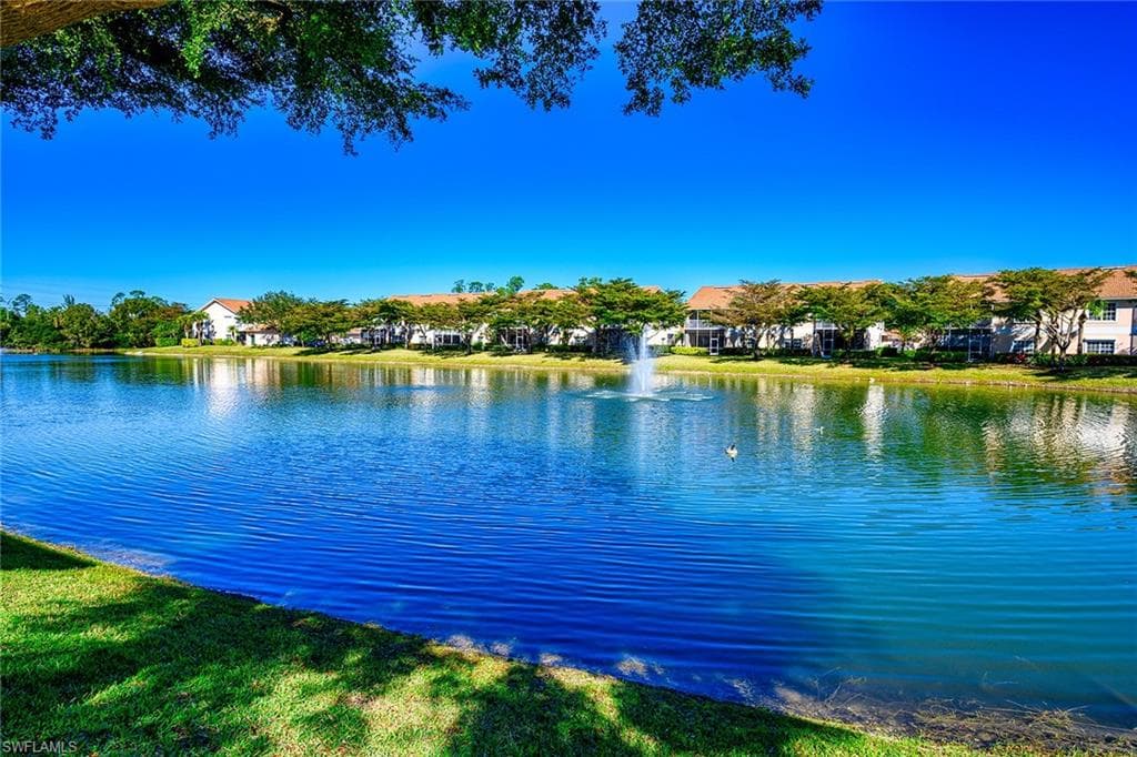 5615 Northboro DR 102 NAPLES, FL 34110