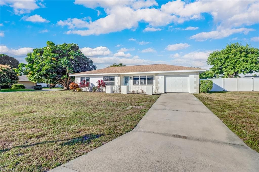 2910 SE 10th AVE CAPE CORAL, FL 33904
