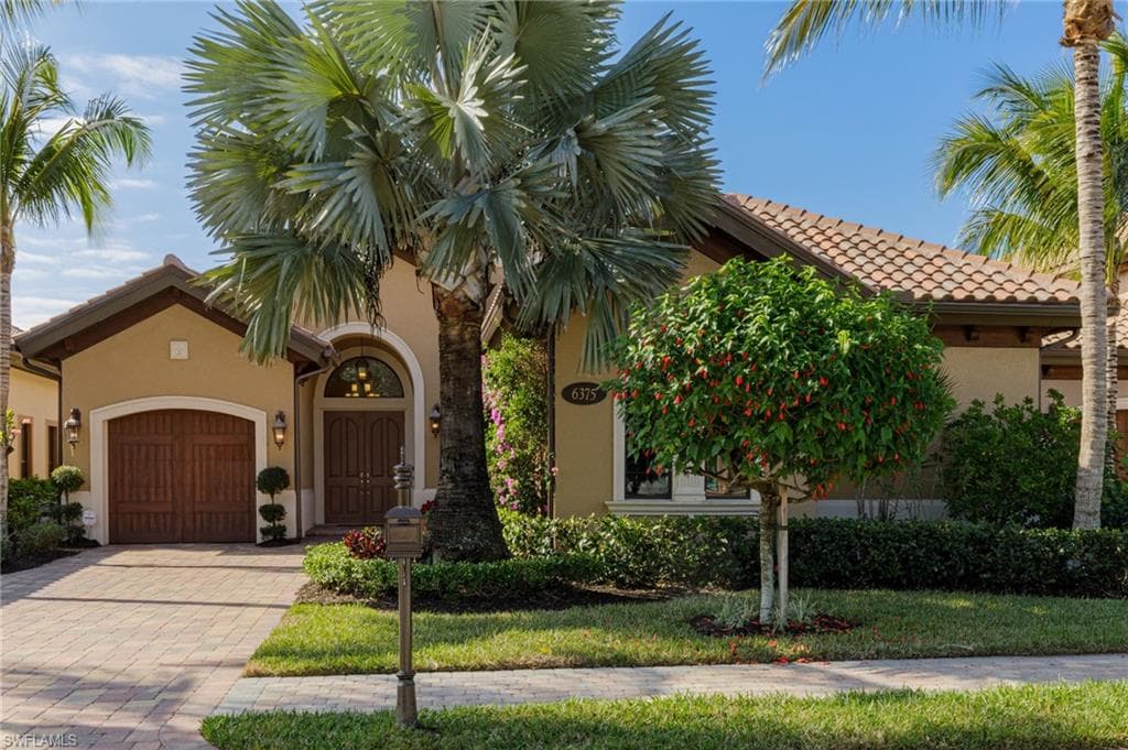 6375 Costa CIR NAPLES, FL 34113