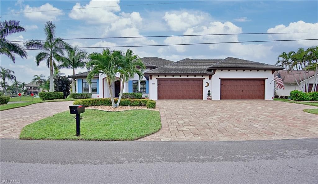 4226 SE 6th PL CAPE CORAL, FL 33904